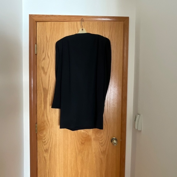 Adaria Women’s Black Blazer with Shawl Collar Size XL. - Picture 2 of 7